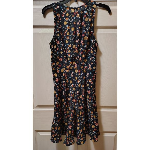 .Crew Mercantile Blue Boho Cottage Core Ruched-Waist Floral Mini Dress Size 8 - Picture 2 of 5